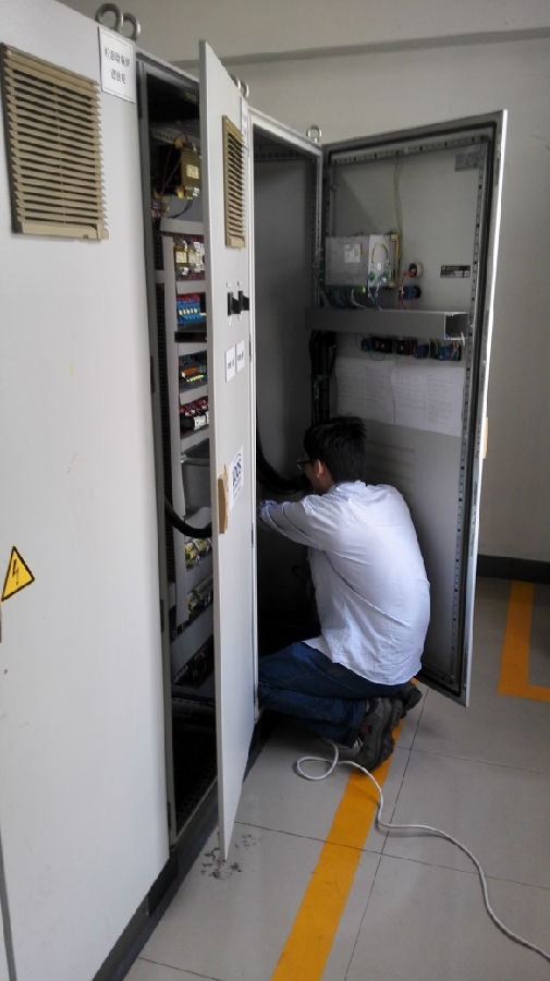 珠江电厂AB冷却系统控制柜线路图